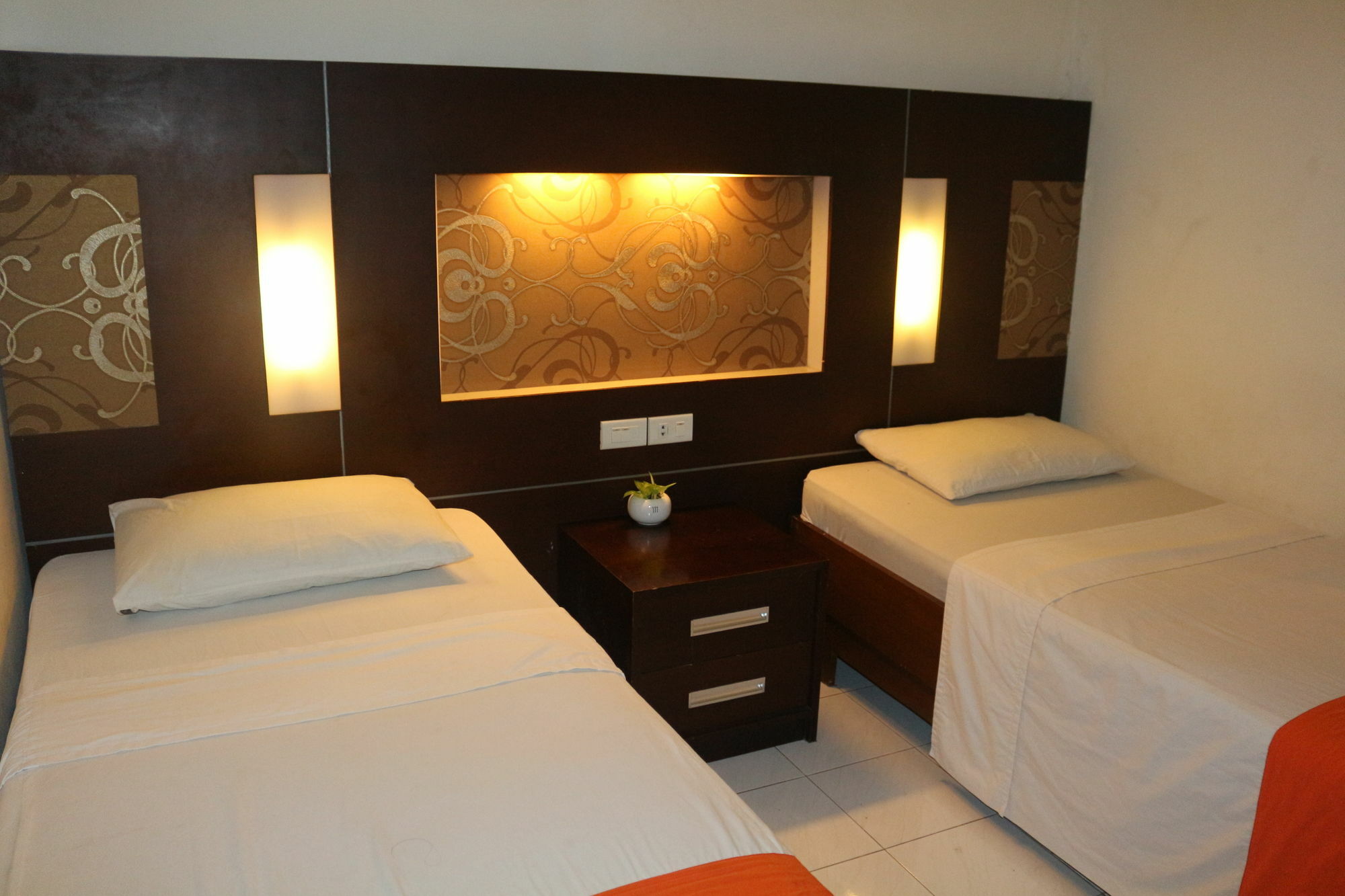 Hotel Wisanti *